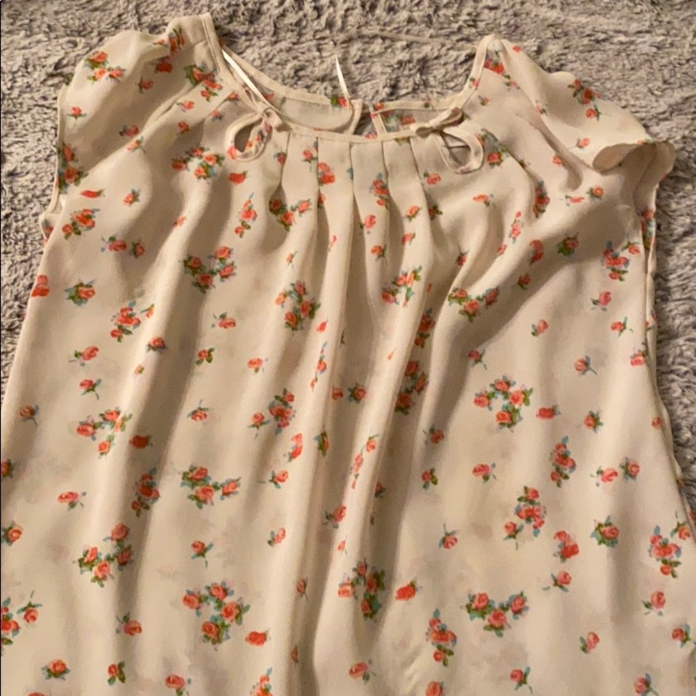 Lauren Conrad blouse